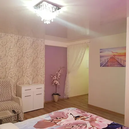 Perfect In Center * Narva